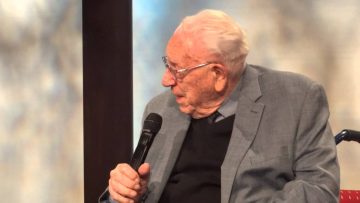 George Beverly Shea at nearly 103 years old, “How Great Thou Art”